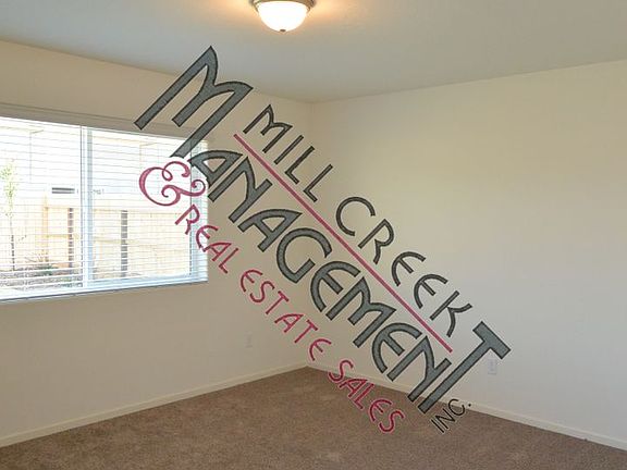 5th image of 2137 E Woodsville Ct