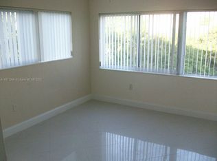 10001 W Bay Harbor Dr APT 306, Bay Harbor Islands, FL 33154
