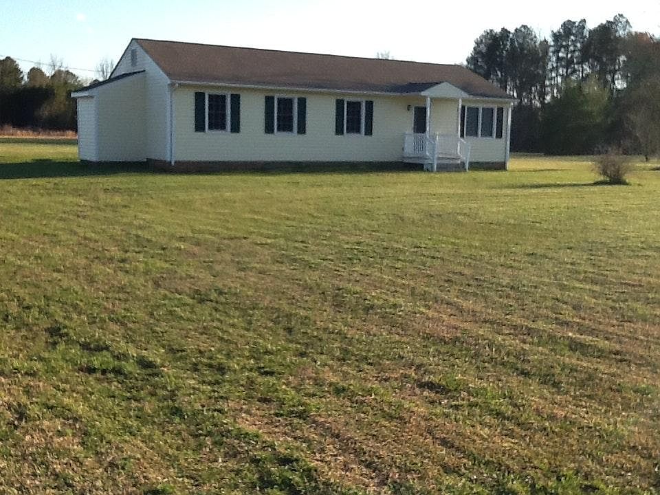 2nd image of 301 Reams Rd