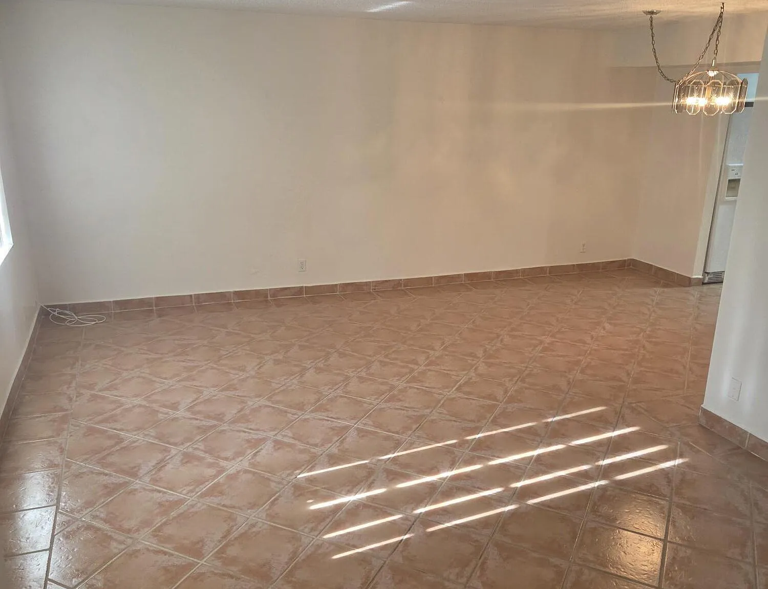 3 bed, 2.5 bath, 1500 sqft, $2,650 — Photo 3