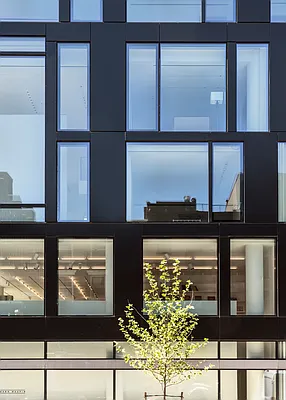 Sold by Reuveni LLC | media 9