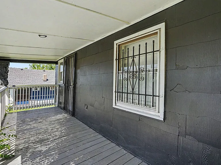 5013 S Benton Ave — Photo 13