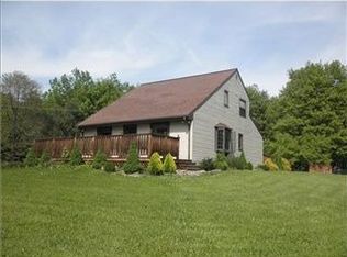 131 Steiger Ln, Butler, PA 16001