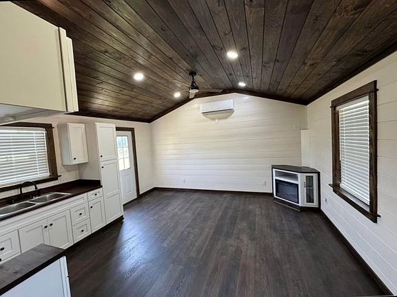 2nd image of (Undisclosed Address)