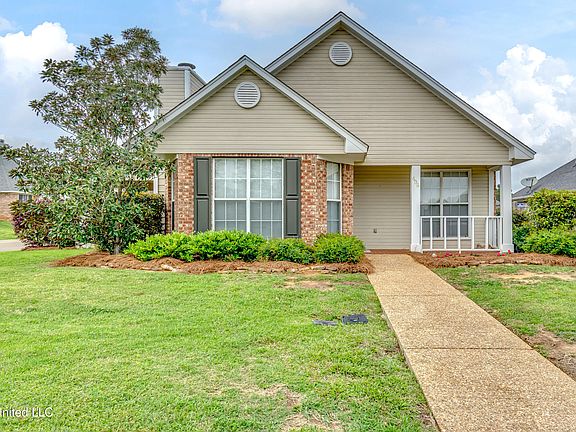 2nd image of 606 Corbett Dr