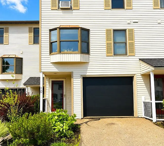 155 Echo Ave #10 — Photo 12