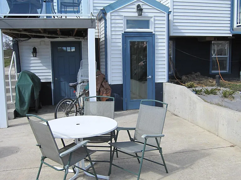 220 SE Gladstone St #5 — Photo 12