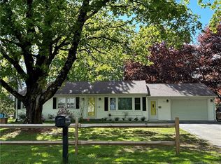 327 Church St, Brooklyn, CT 06234