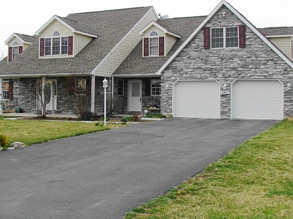 2nd image of 2458 Pikeside Dr