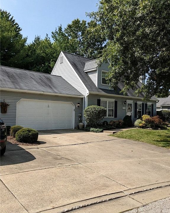 3372 Bristol Ln, Cuyahoga Falls, OH 44223 | Zillow