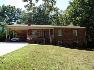 800 Shellhabour Blvd, Rural Hall, NC 27045