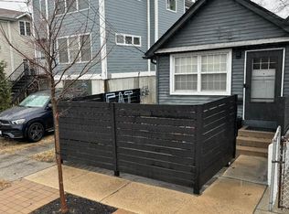 527 Midland Ave, Staten Island, NY 10306