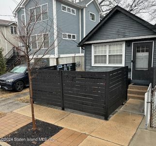 527 Midland Ave, Staten Island, NY, 10306