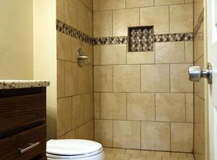 1918 Rambling Ridge Ln, Carrollton, TX 75007