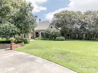 13913 S Guegnon St, Abbeville, LA 70510