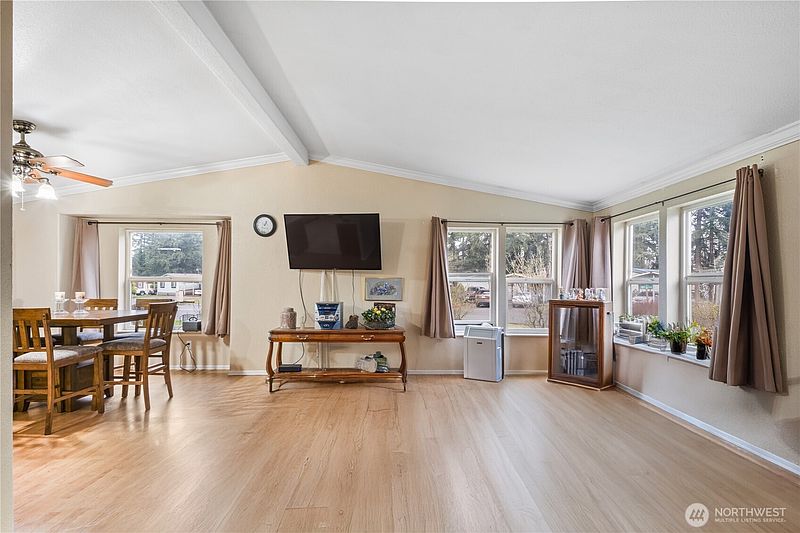 4th image of 16501 4th Avenue Ct E #95