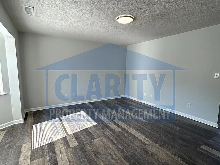 904 Valley Head Rd NW — Photo 7
