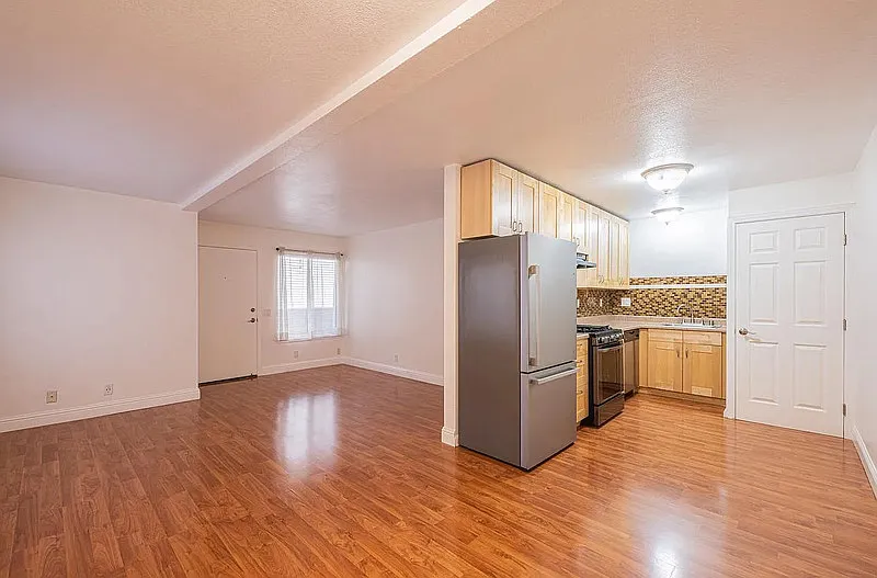 1 bed, 1.0 bath, 598 sqft, $2,000 — Photo 1