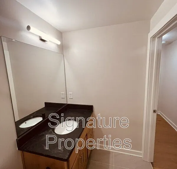 712 High St #8 — Photo 15