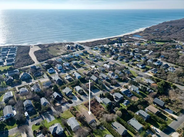 36 Agnew Ave, Montauk, NY 11954