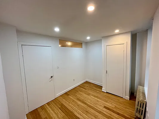 Rented by J Misrahi Realty Corp | media 7