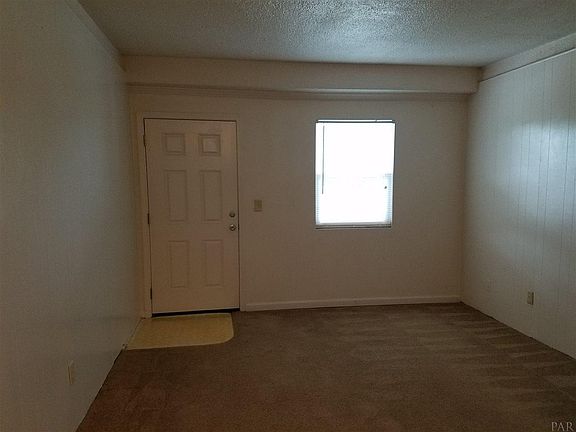 3rd image of 1177 E Lloyd St APT 306