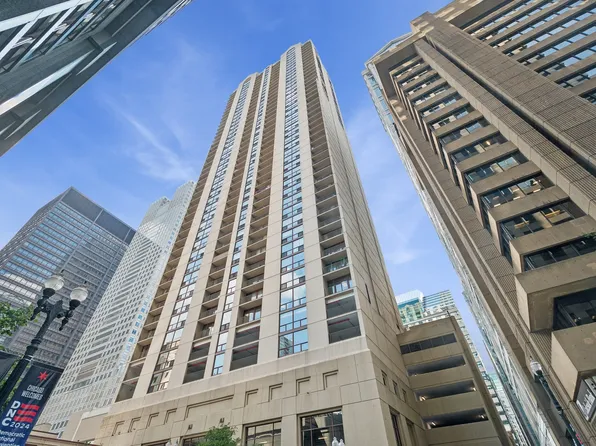 200 N Dearborn St Unit 4603, Chicago, IL 60601