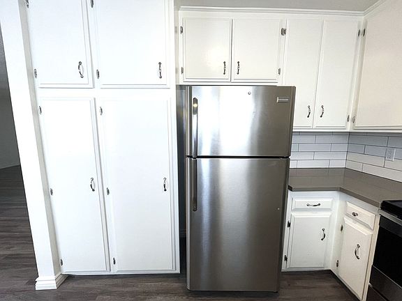 5th image of 10973 Palms Blvd APT 7