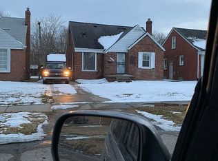 15624 Manning St, Detroit, MI 48205