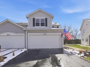 1819 S Wentworth Cir, Romeoville, IL 60446