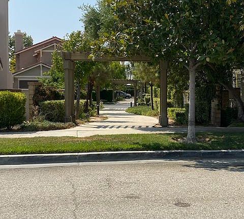 5th image of 27573 Weeping Willow Dr