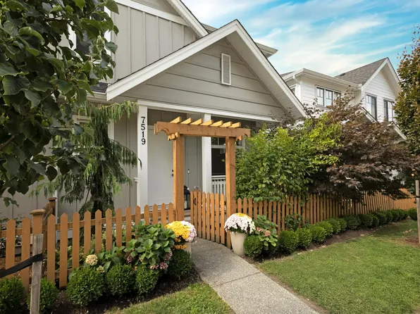 7519 198b St, Langley, BC V2Y 1S1