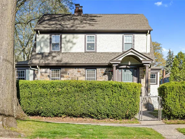 74 Central Parkway, Mount Vernon, NY 10552
