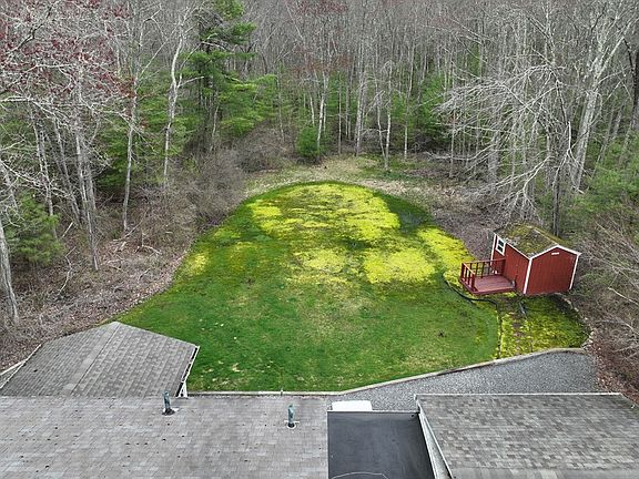 2nd image of 620 Ledge Rd