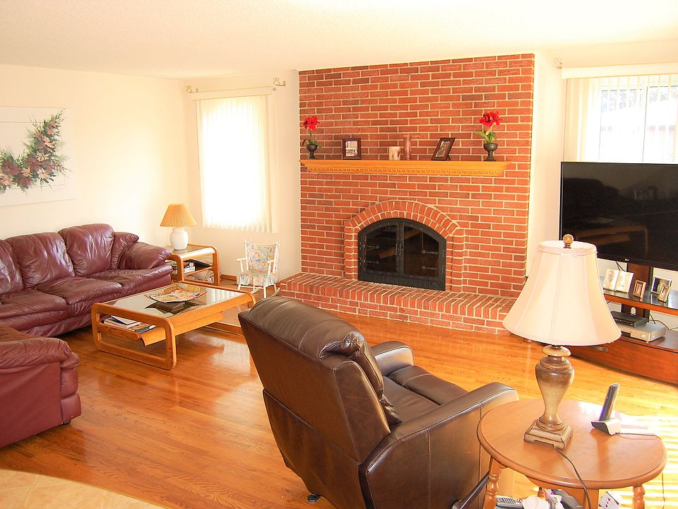 2nd image of 13622 Kingsville Dr