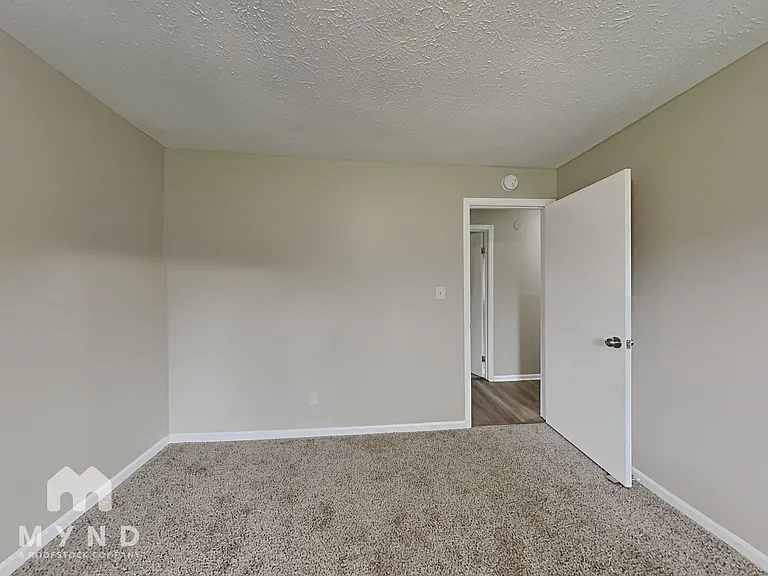 5223 Padre Ln — Photo 8