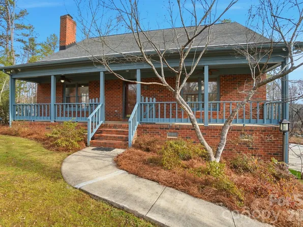 4316 Appaloosa Ln, Charlotte, NC 28215