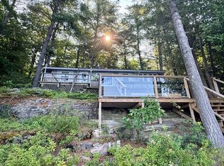 1022 Two Dogs Ln, Algonquin Highlands, ON K0M 1S0