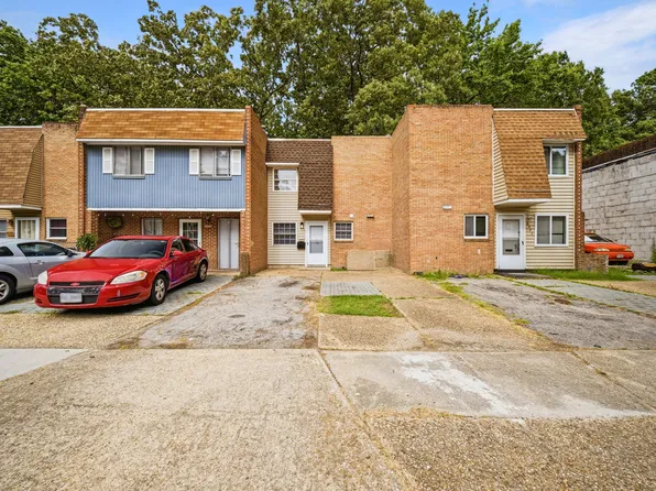 6442 Wellington St, Norfolk, VA 23513