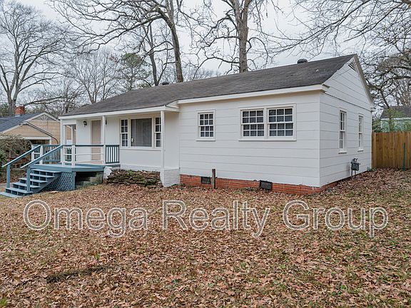 4th image of 2433 Woodlawn St
