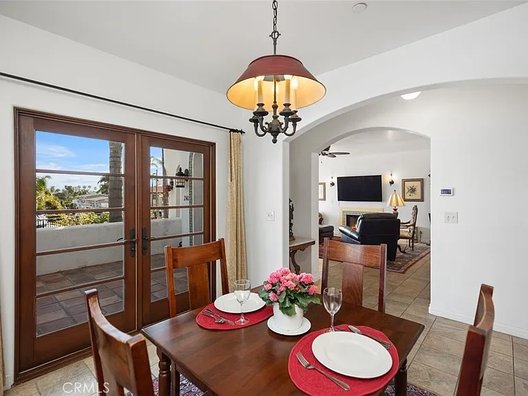 240 Avenida Rosa #B — Photo 12