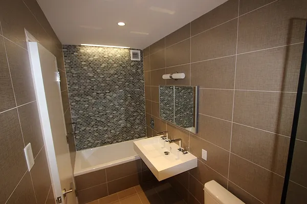 Rented by Urban Real Estate Property Group Inc | media 31