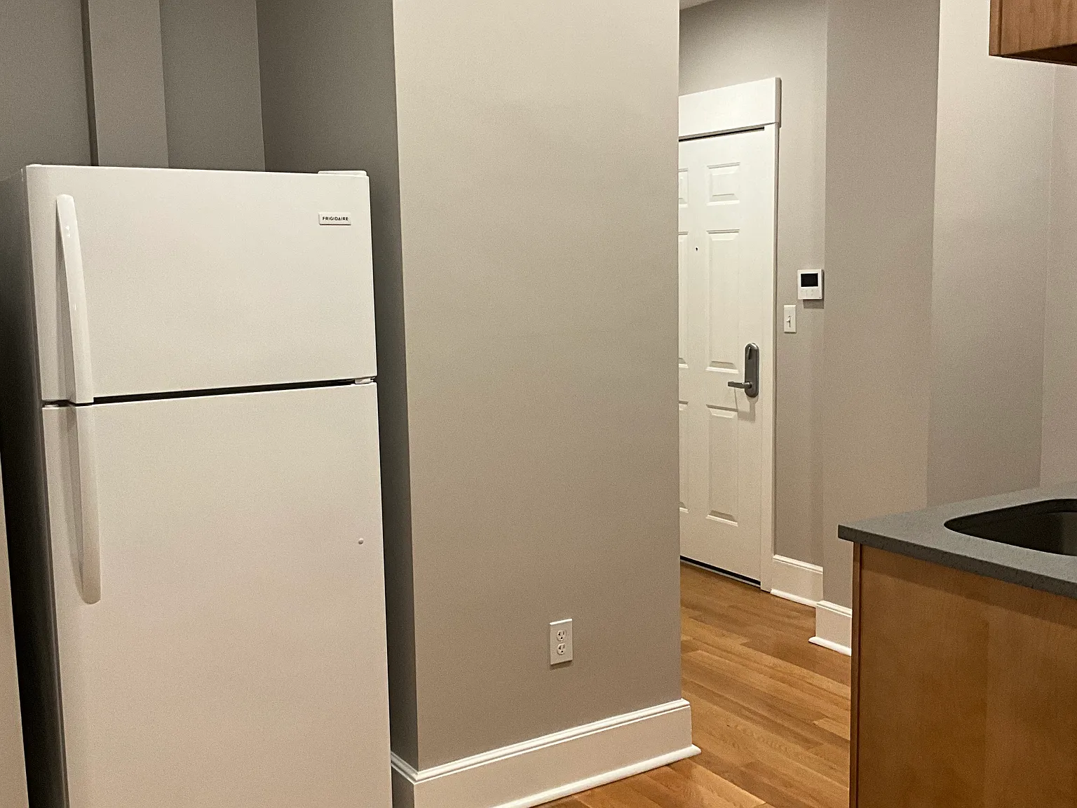 1 bed, $1,650 — Photo 2