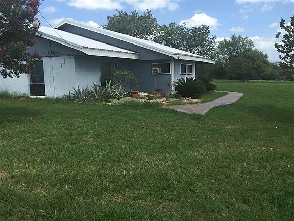 2nd image of 125 E Cottonwood Dr