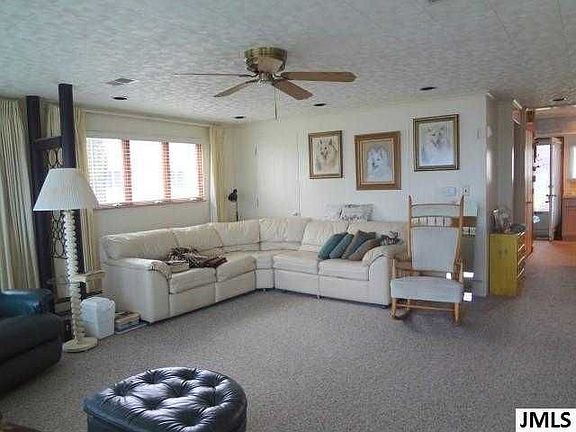3rd image of 1232 Shoreline Dr