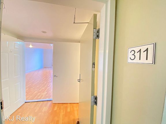 5th image of 1250 Missouri St Unit 311