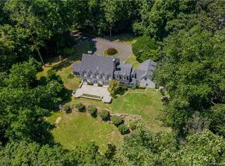 21 Knollwood Dr, Greenwich, CT 06830