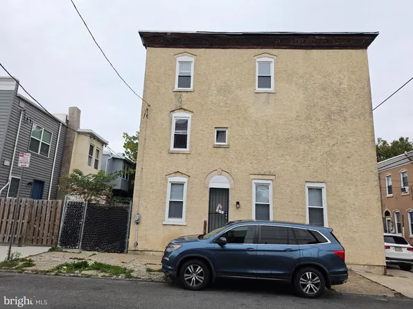 2455 Harlan St, Philadelphia, PA 19121