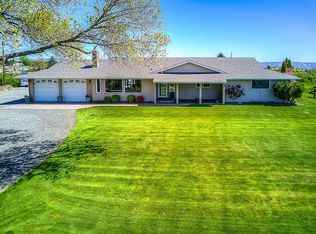 500 Hambelton Rd, Tieton, WA 98947