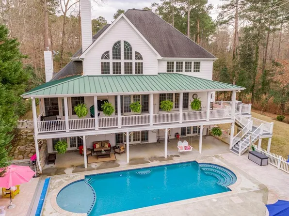 61 Summer Pl, Boydton, VA 23917